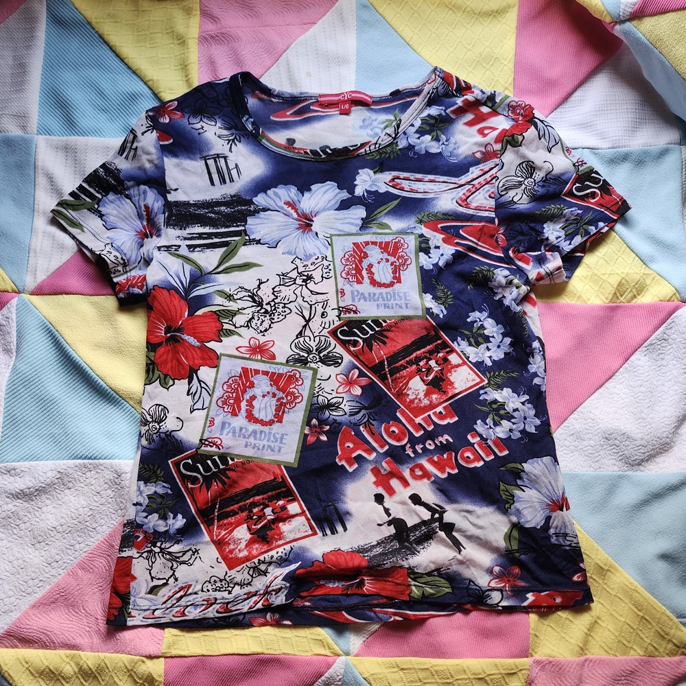 Hawaiian Print Short Sleeve Tee